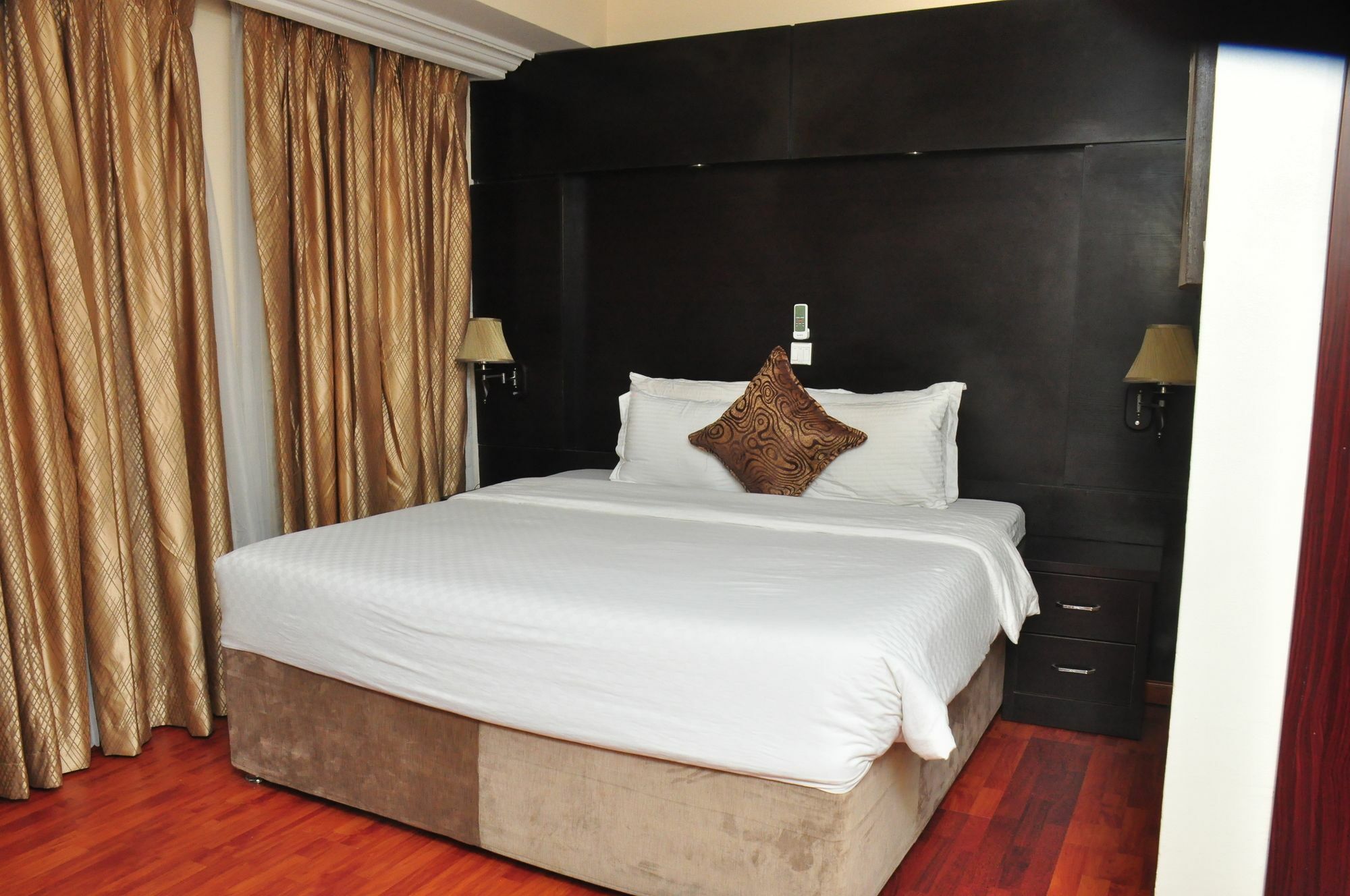 Citiheight Hotel Ikeja Exterior foto
